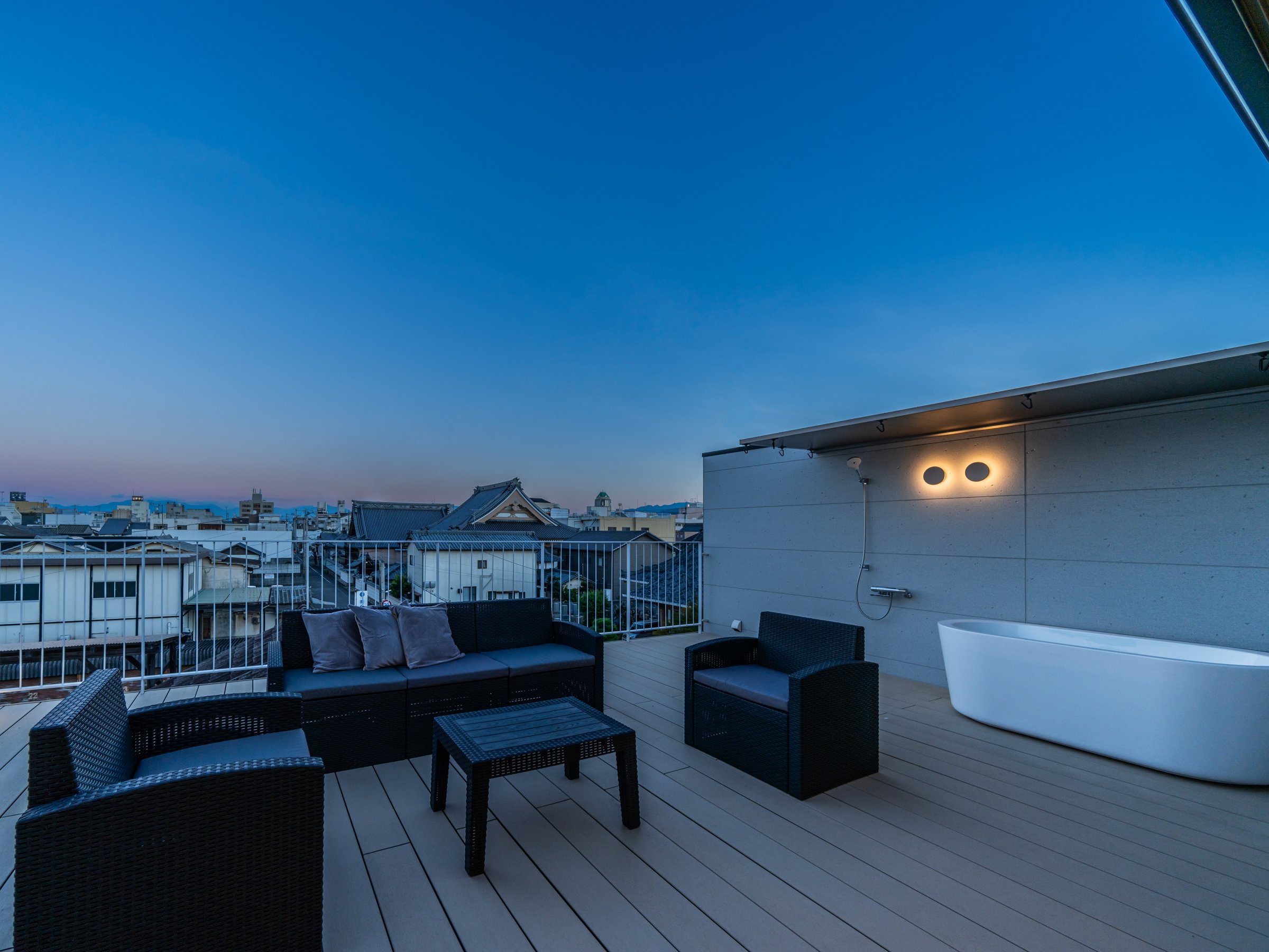 �e���X��