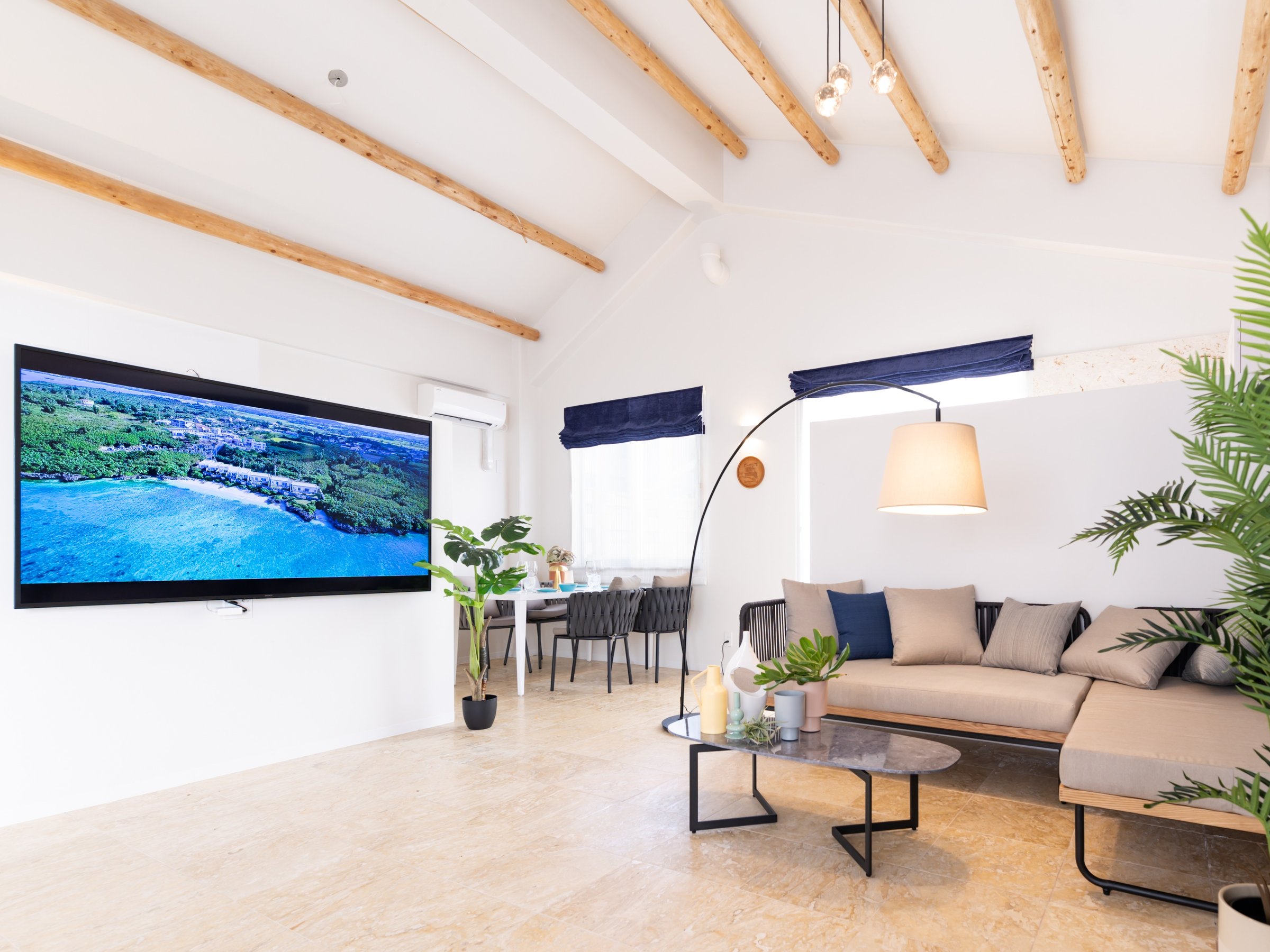 roomA ���r���O