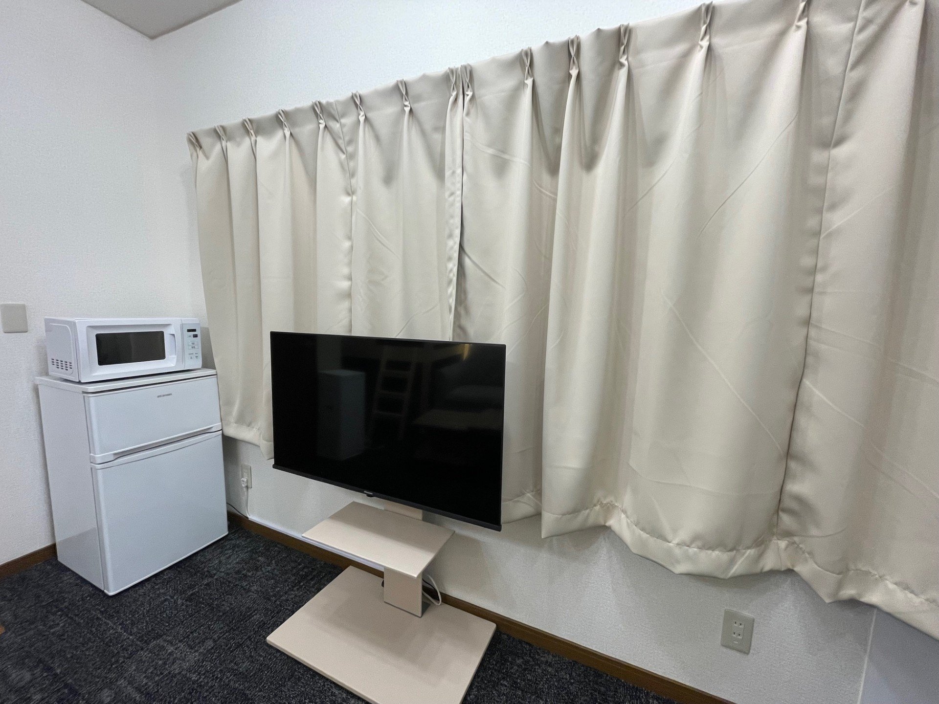 43�^�t���e���r(�l�b�g���掋����)�A�①�ɁA�d�q�����W�B