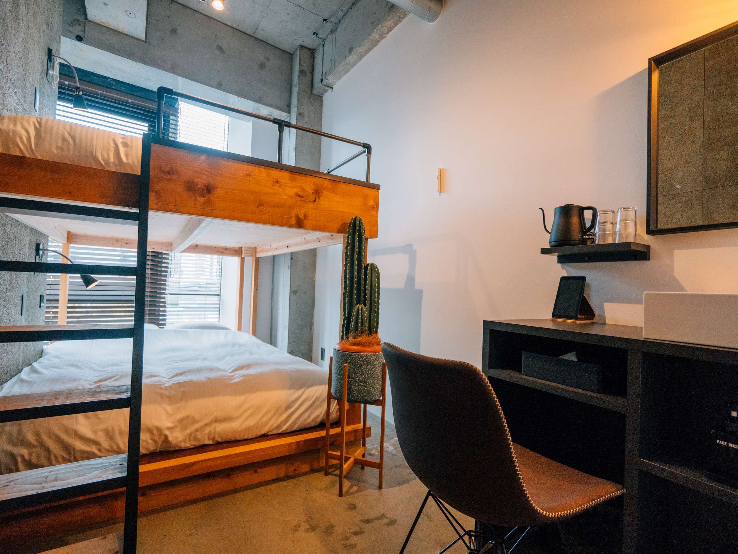 �X�^���_�[�h�_�u�����[�� �_�u���x�b�h�Q��t��