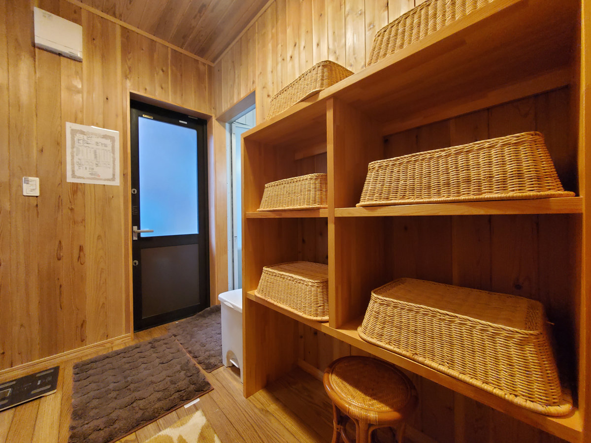 #�E�ߏ��@�؂̂ʂ�����������鐴���ȒE�߃X�y�[�X�B