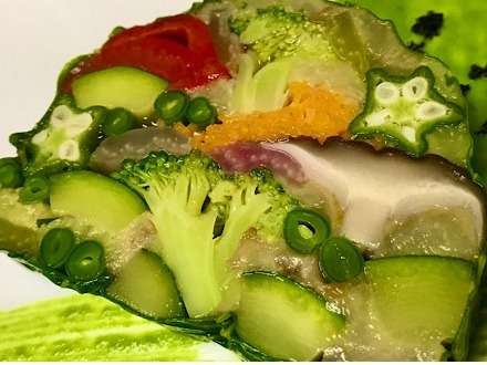 �؉��e���[�k