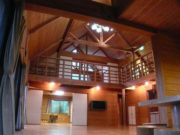 ����^���b�W�����C���z�[���͐��������̃t���A�����O�łƂ��Ă��J���I�I2�K�͏��~���̐Q���ł�