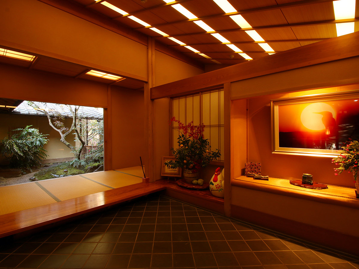 #�������J����ƒ����Ɣ��낪���o�}���E�E�E�B�̌�ɏ��������o�}���B