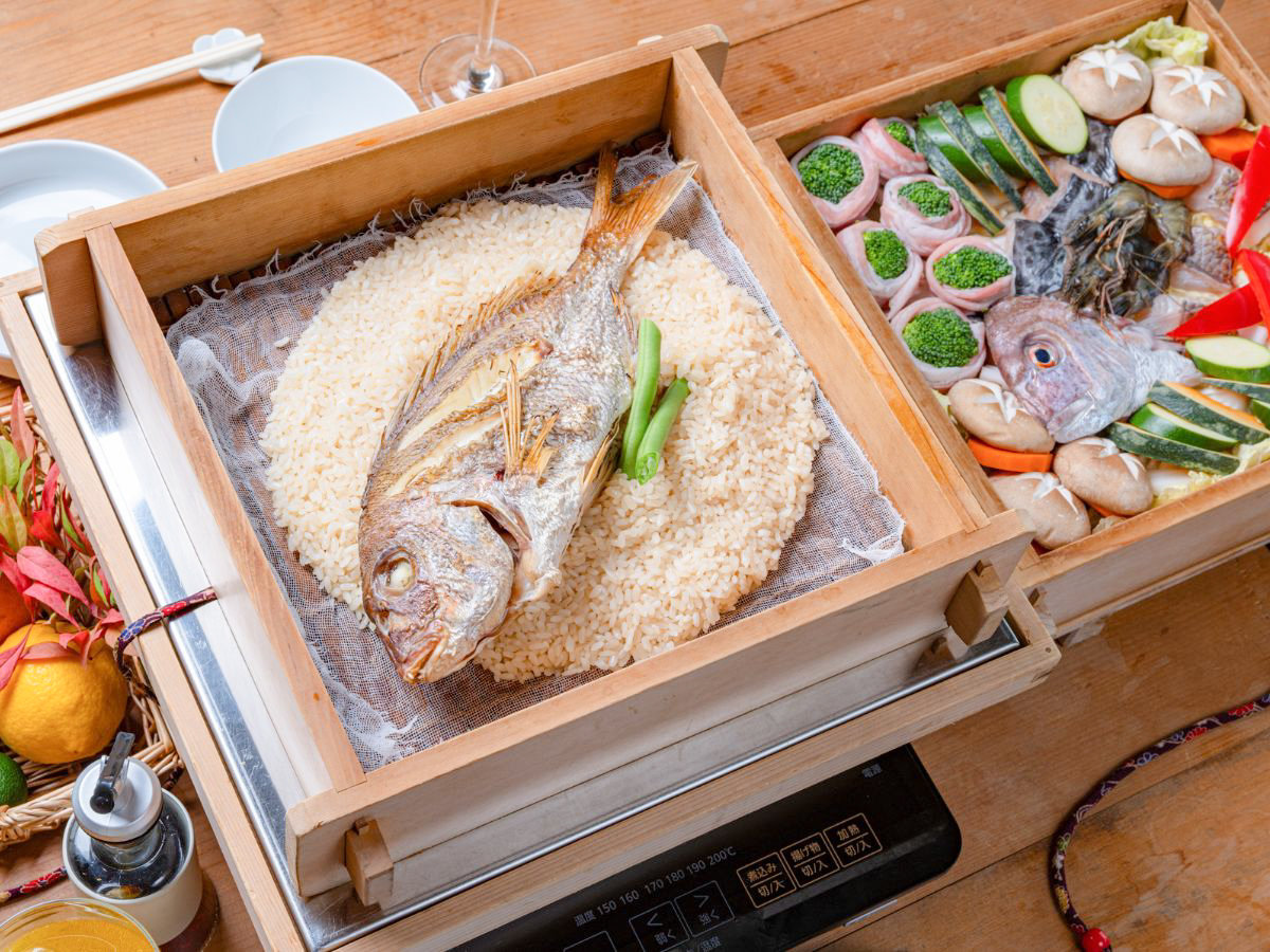 �[�H�i�Y���̋ʎ蔠�j