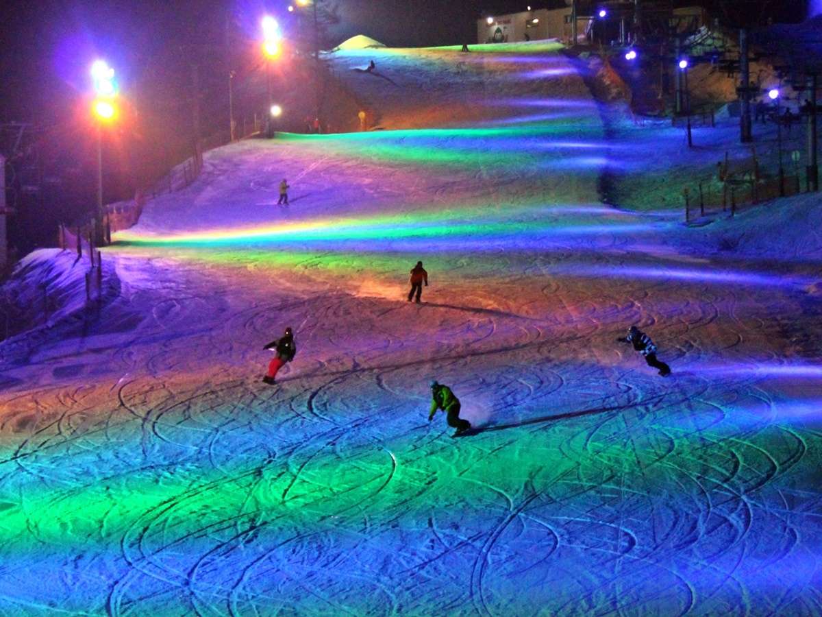 *yӊόzrRiԂŖ57jFk̎ΖʂɃXL[ꂪAĂ̓nCLOA~̓XL[