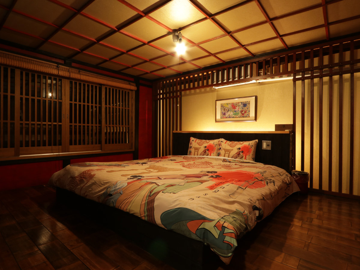 �q��_�O�K�̓L���O�T�C�Y�x�b�h�̐Q���B�C���͌�a�l�H*