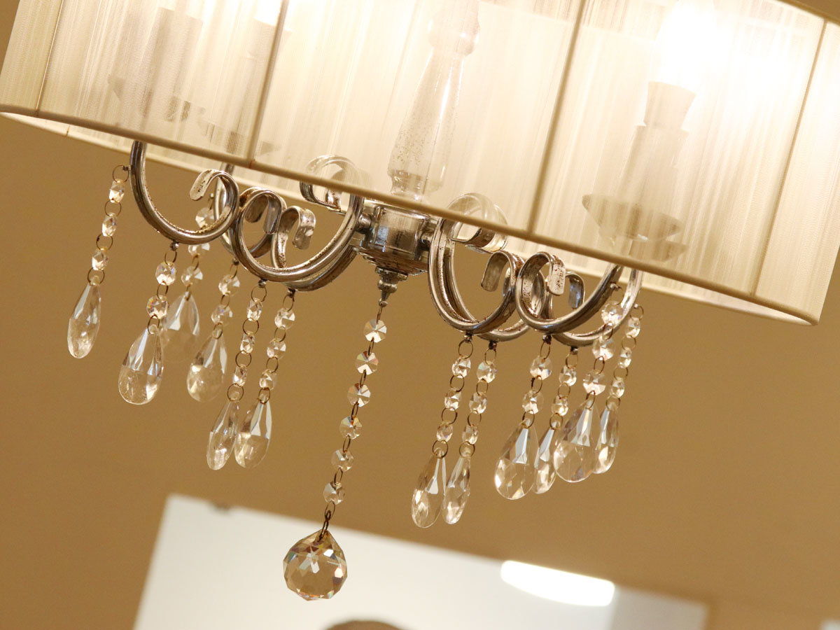 -�V�䃉�C�g-�������ȃ��C�g�ŏƂ炵�܂�*