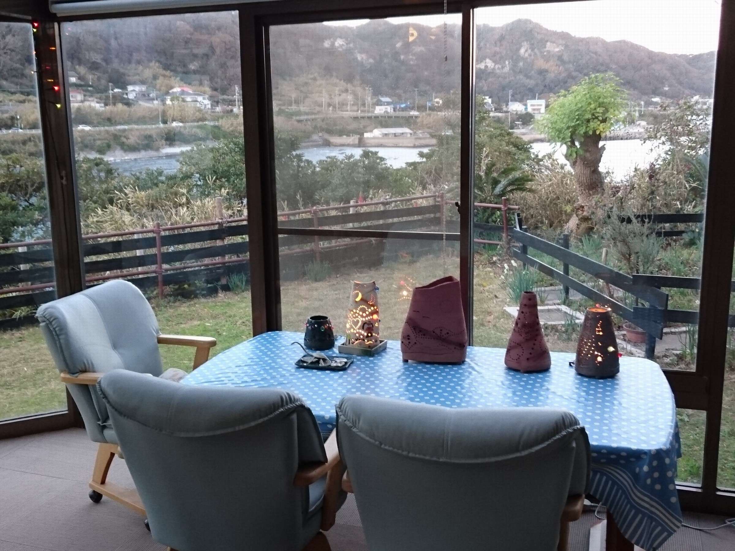 eXȂ猩CƃvVFCh̓ɖĂˁB