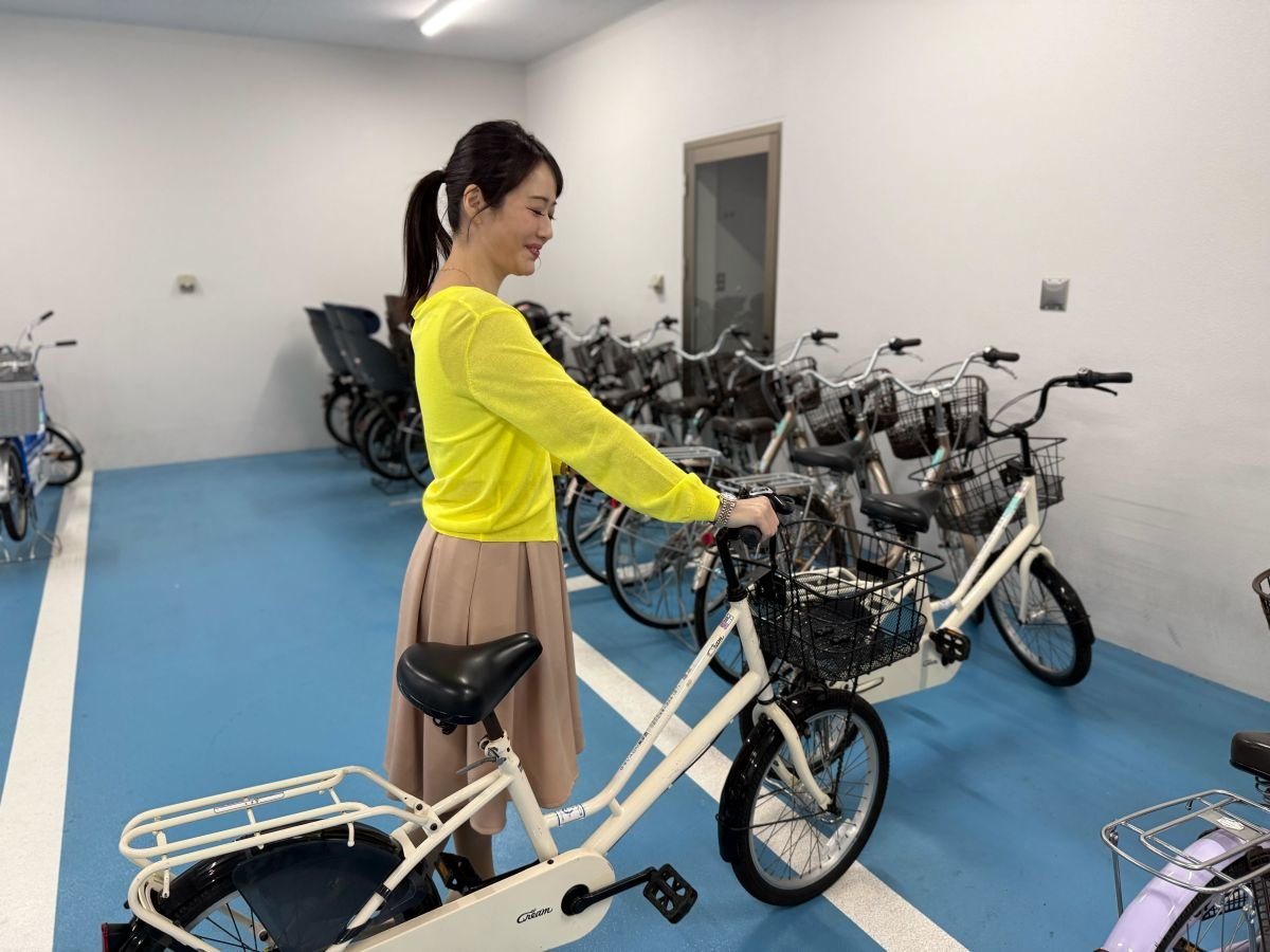 ���h���җl�ɂ͎{�ݓ����H�ɂăT�C�N�����O�����y���݂��������܂��B�����j��x��