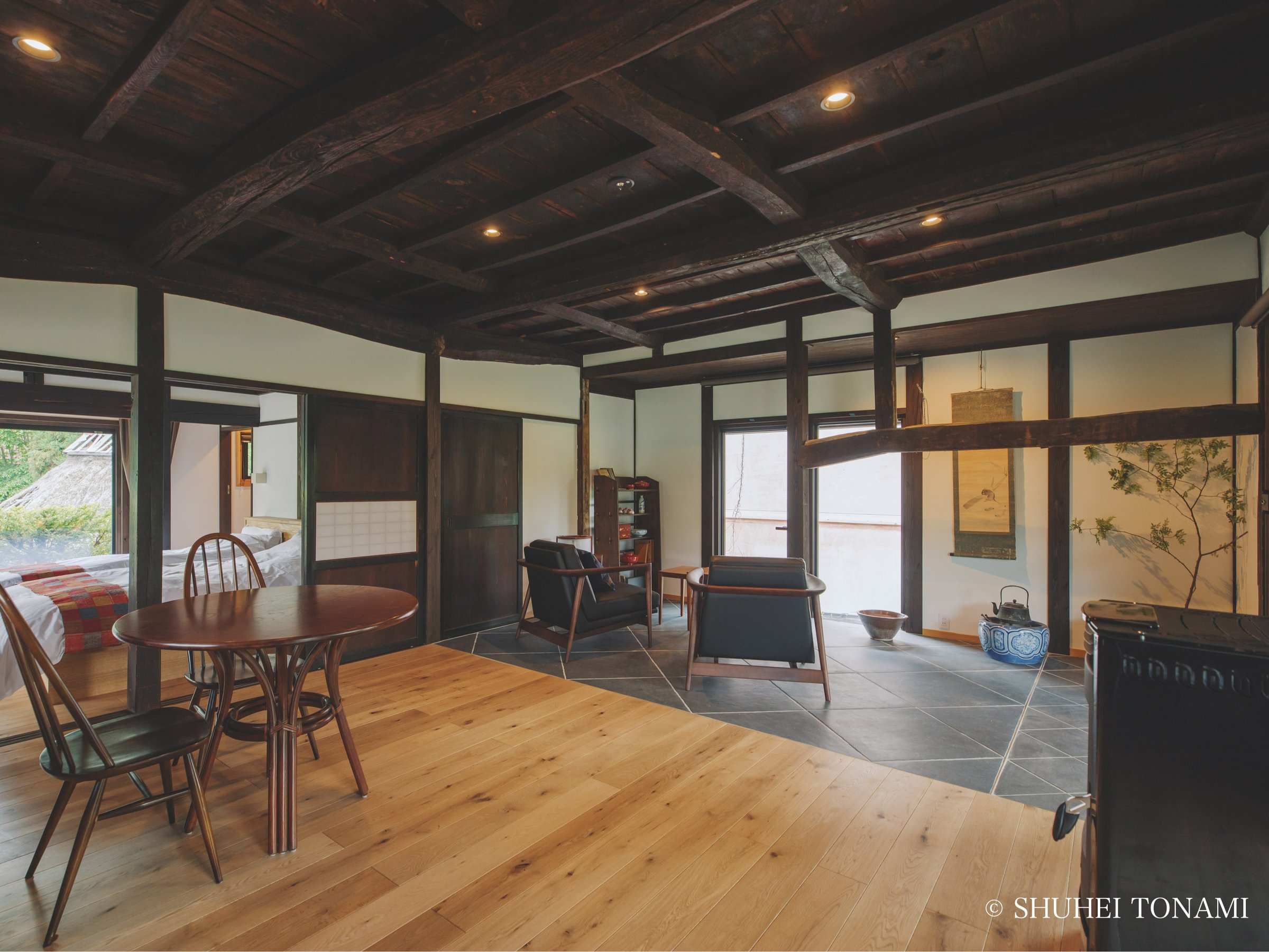 �ԓe�@���r���O