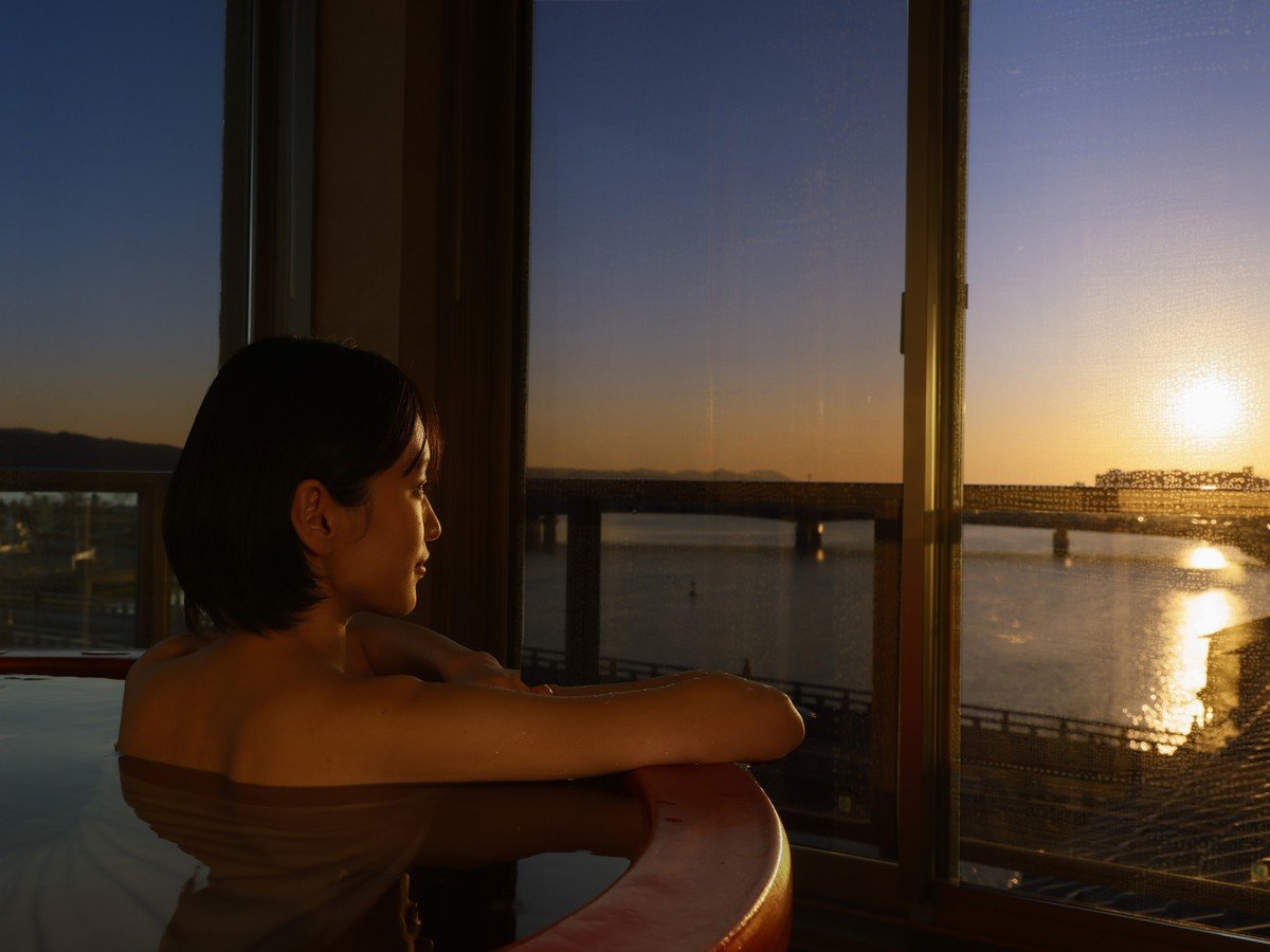 �S�K�W�]���򕗘C�t���c�C�����[���^��