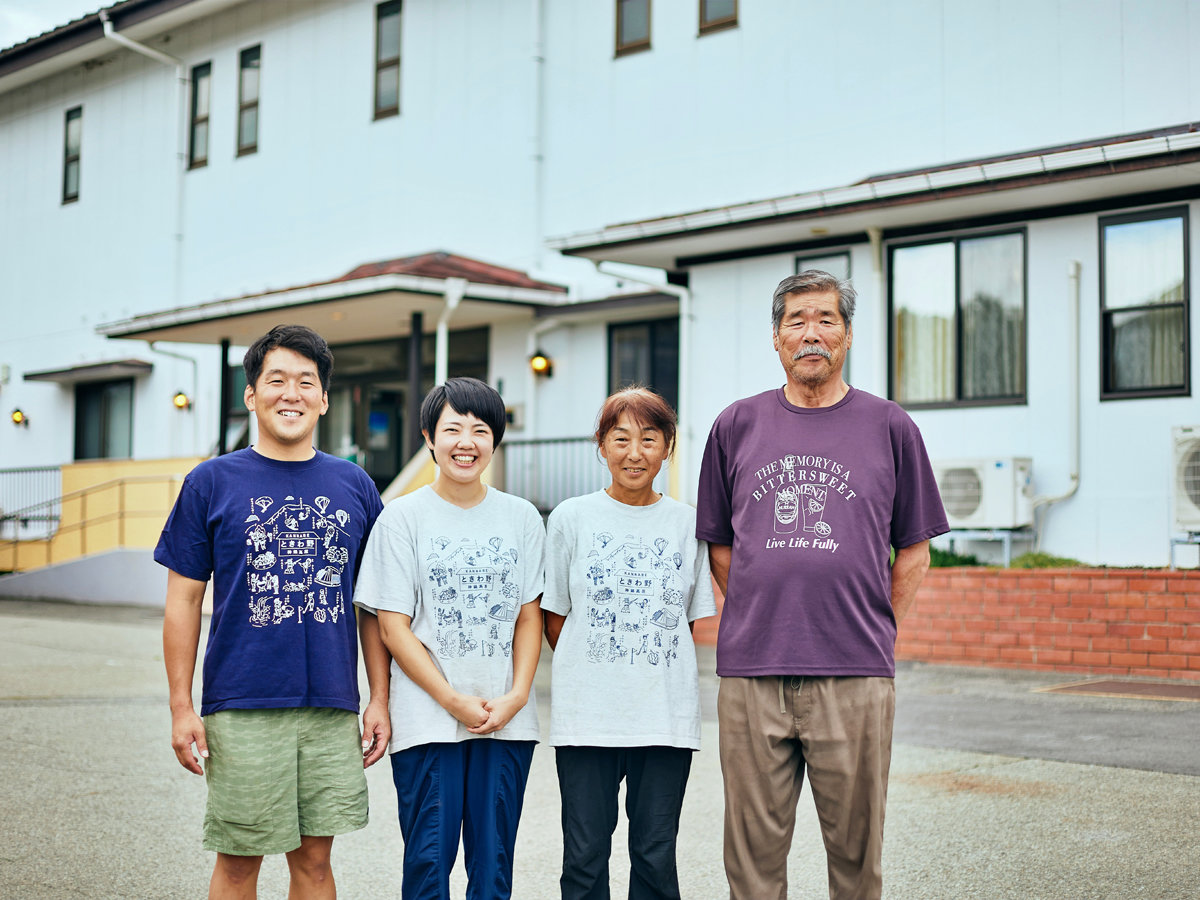 �y�Ƒ��ʐ^�z