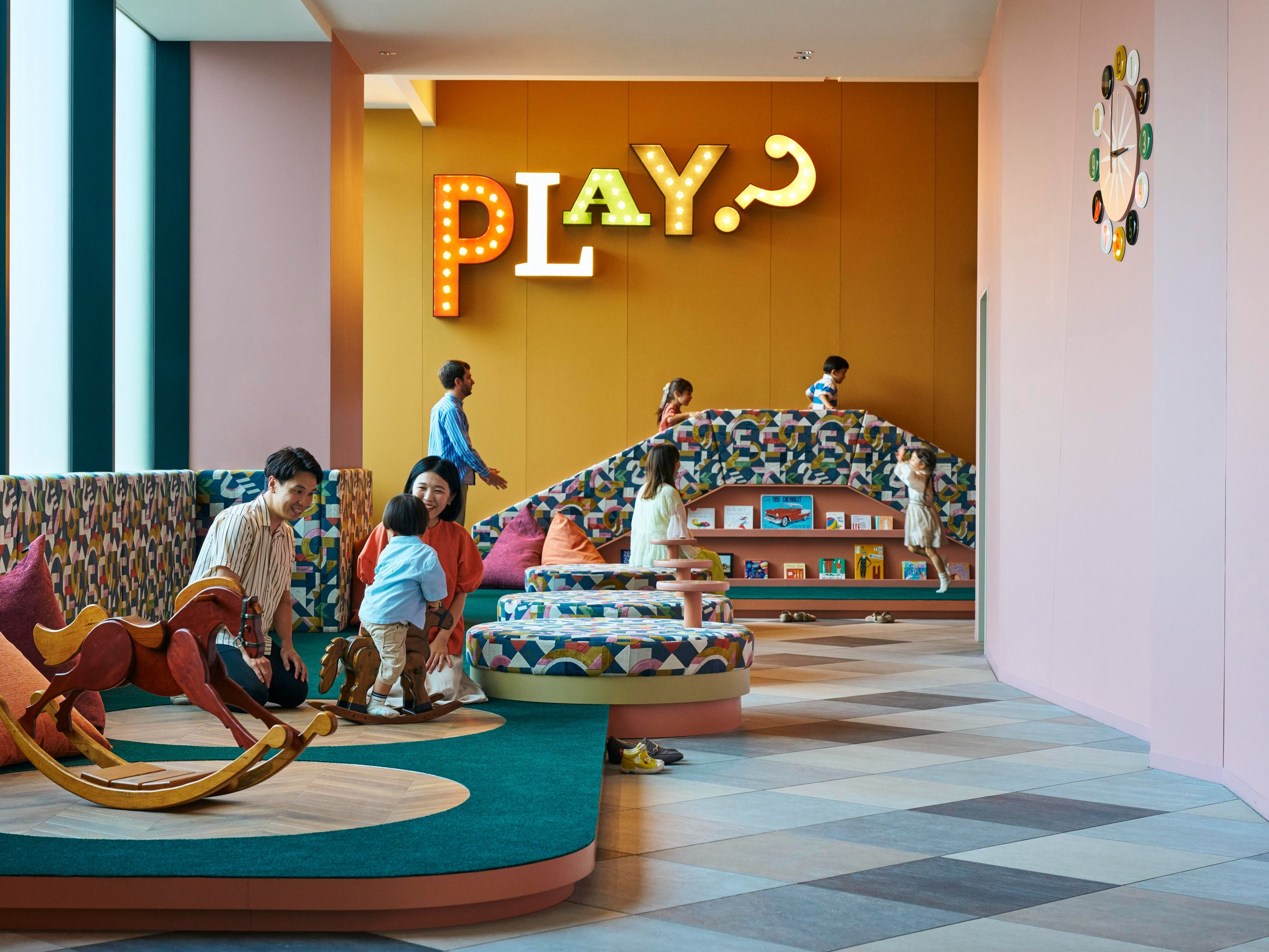 2nd Room�ɃL�b�Y�X�y�[�X���B