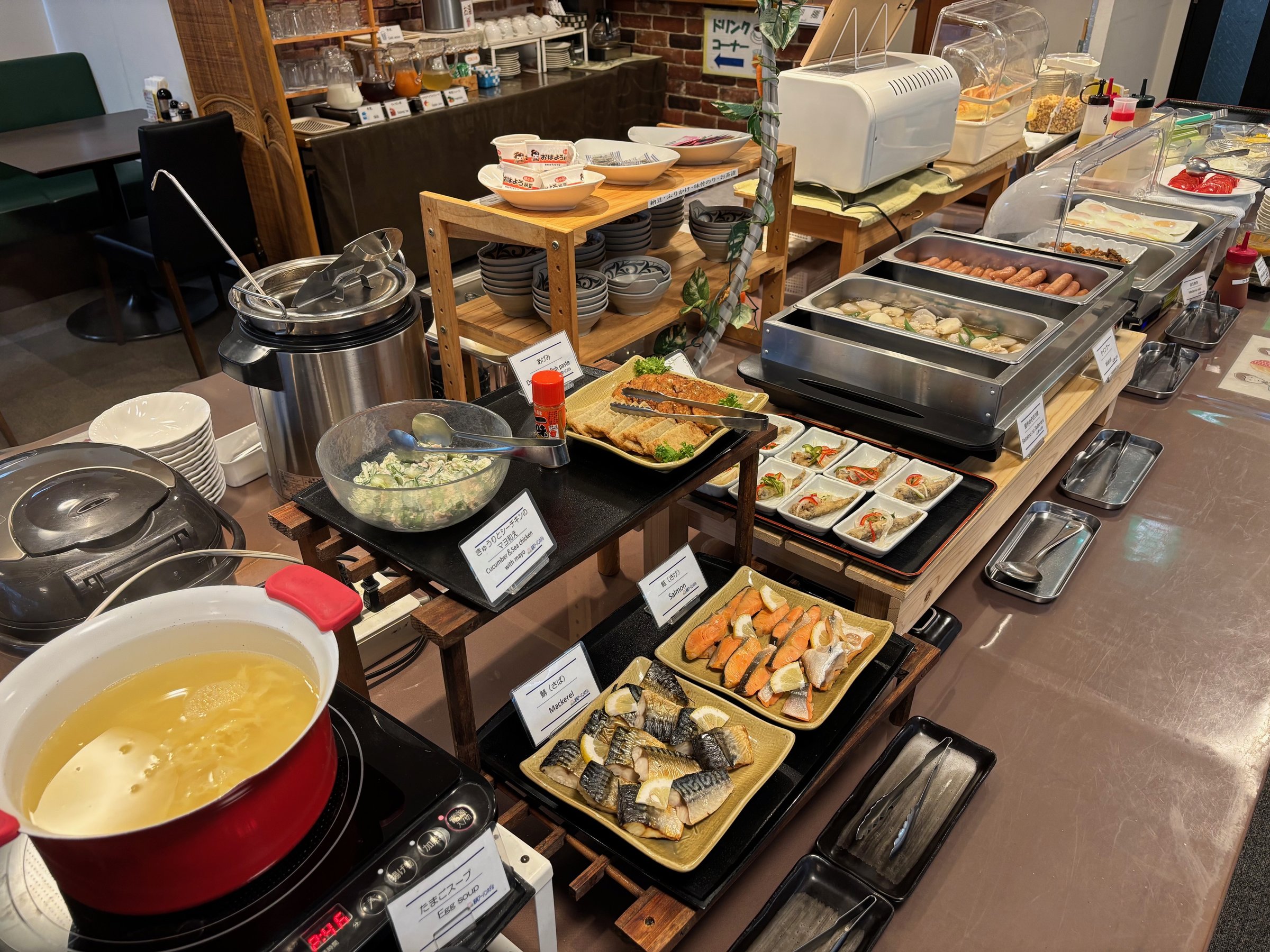 ��D�]�̒��H�I�@�n�Y�n���I�n�̕��ɂ����������Â���̕i�X�����ܖ����������I�i�ʐ^�͈��j