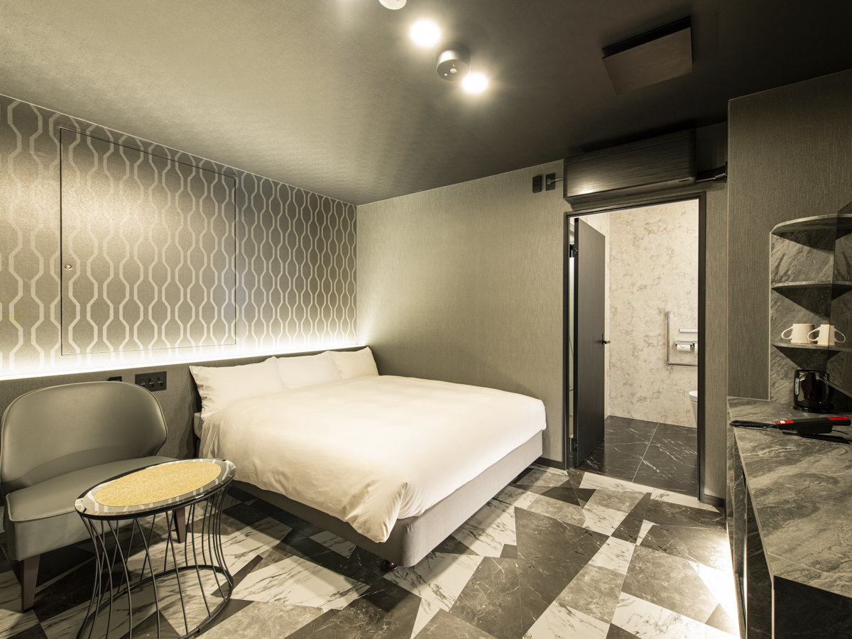 *yNC[[z2024N11OPENBK̂ԂŖ̑؍݂B