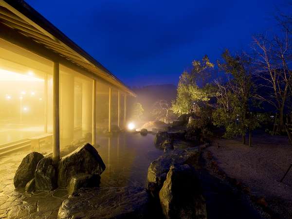 ��͌��z�I�Ȗ��V�̐���A���͐��X������C�ƌi�F���L����܂�