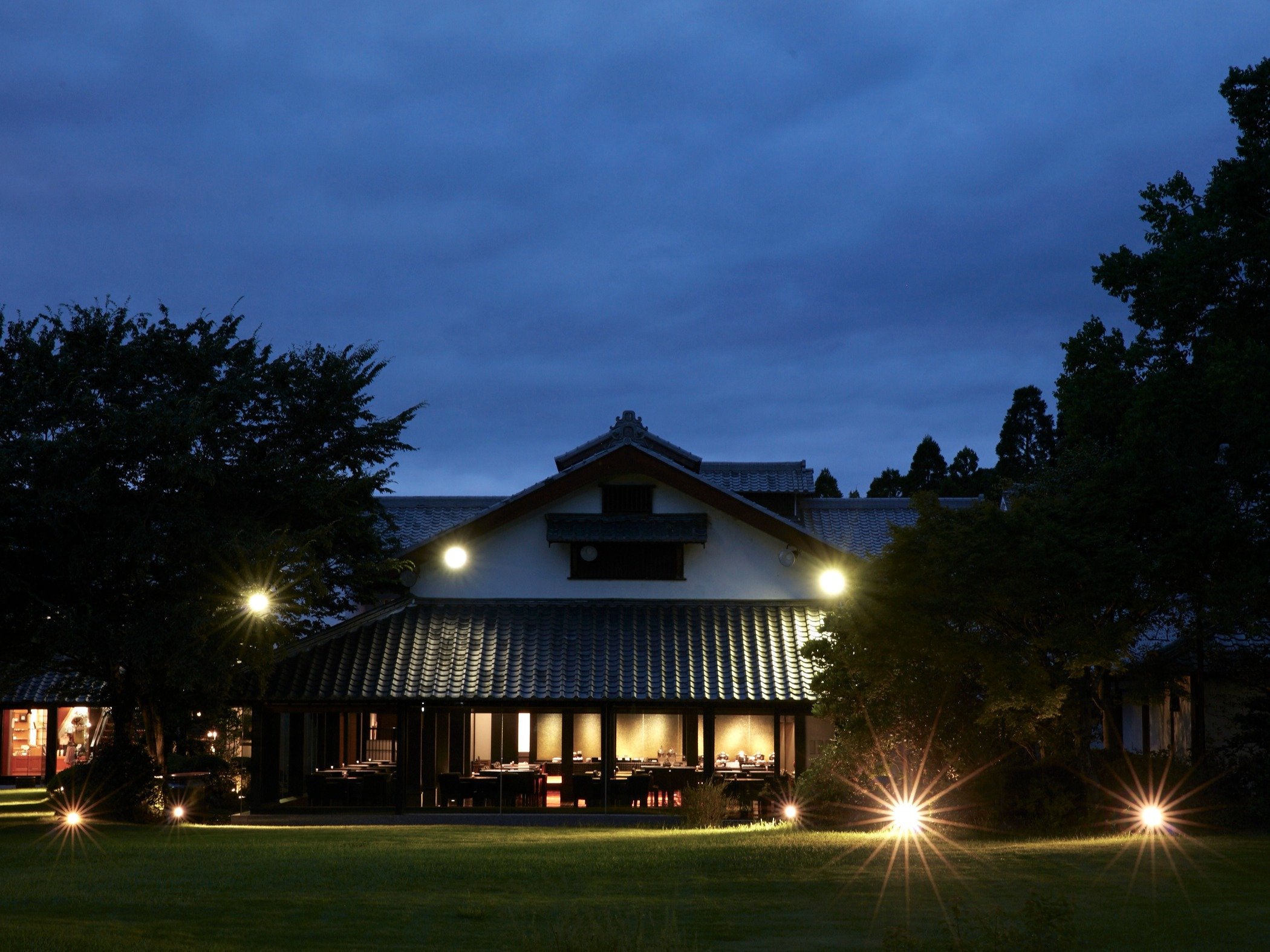 �뉀�@�[�i�C���[�W