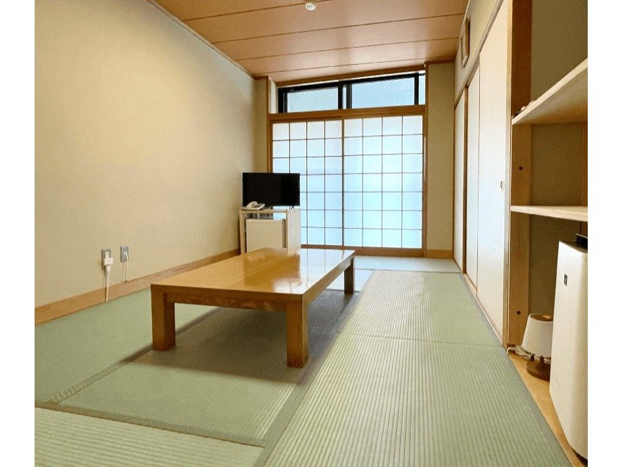 �a������������2�K�ɂȂ�܂����A�G���x�[�^�[���Ȃ��K�i�ƂȂ�܂��B