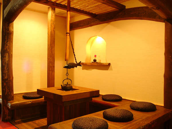 ���q�l�̂��났�Ɩ����̋�ԂƂ��āA�͘F���̂���T�����X�y�[�X��݂��܂����B