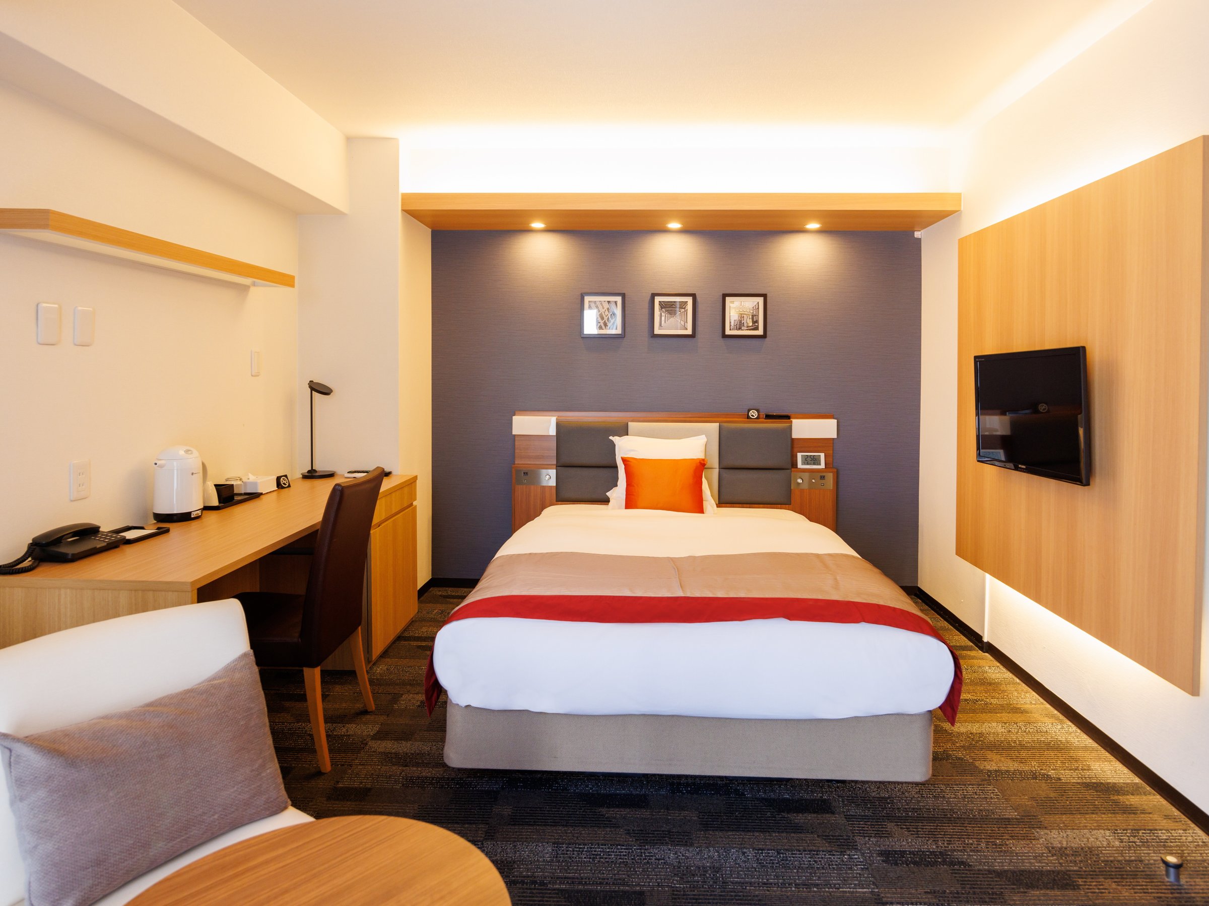 �_�u�����[����20�u�̋q���ł��B