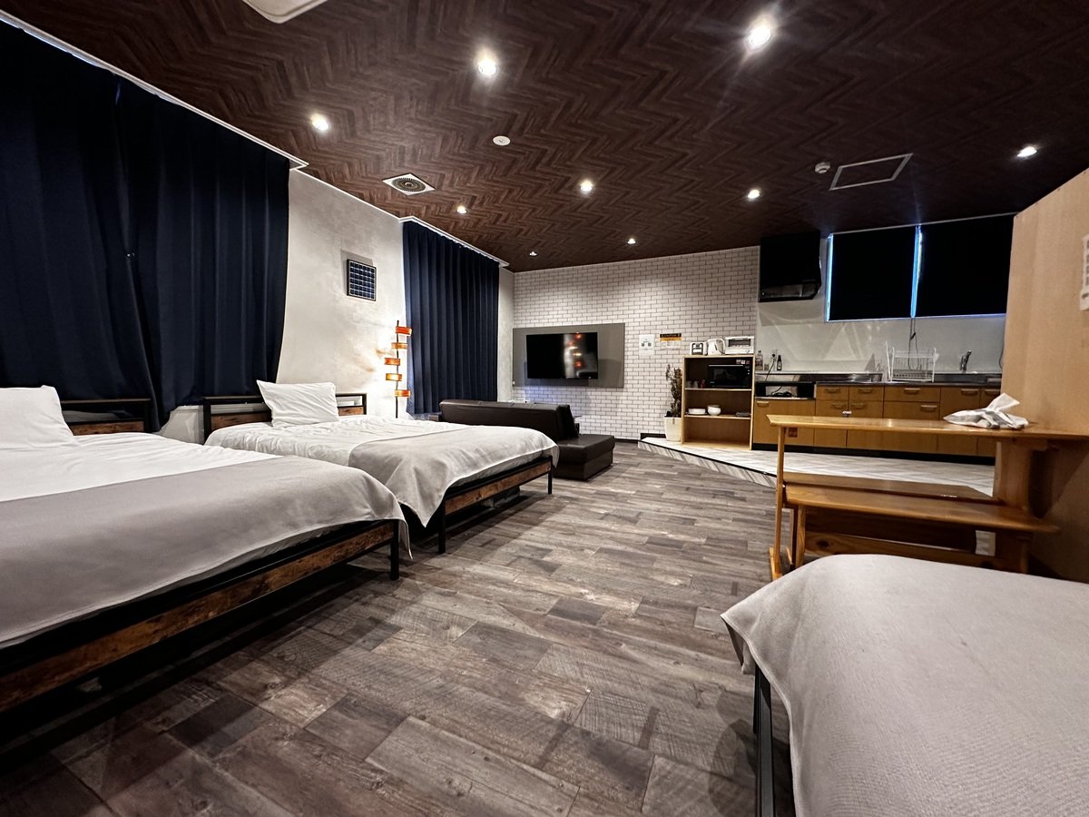 Room01