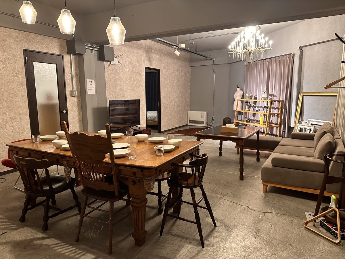 Room04