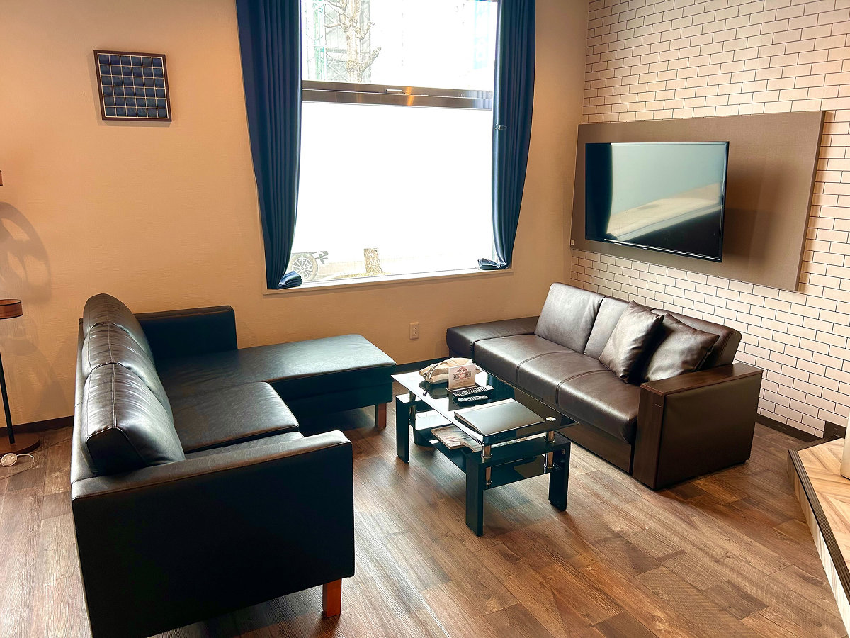 Room1