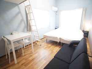 �t�H�[�X���[���@1���l����ő�3���l�܂ł��h���\�B