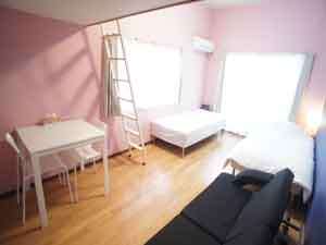 �t�H�[�X���[���@1���l����ő�4���l�܂ł��h���\�B