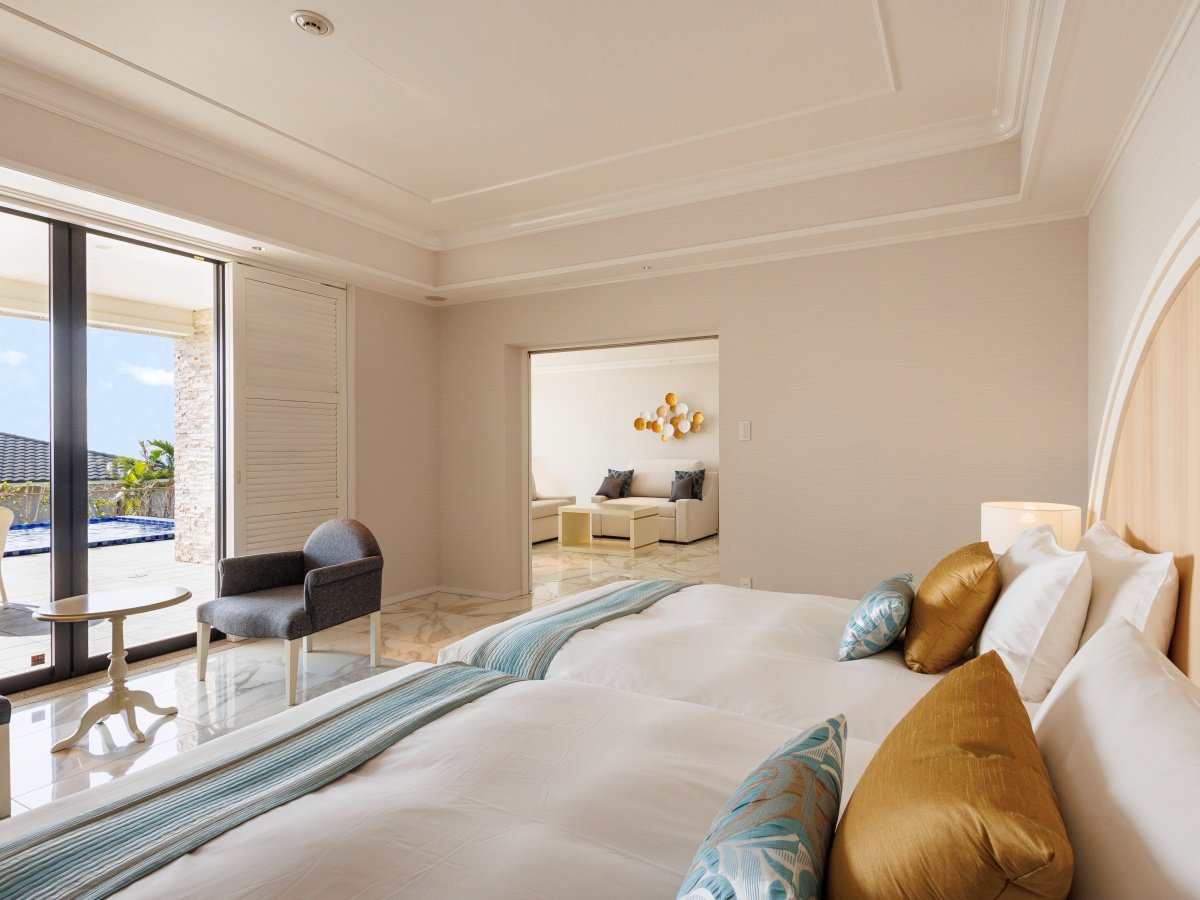 ���G�O�[�N�e�B�u�v�[���r���n�E�X���q�����