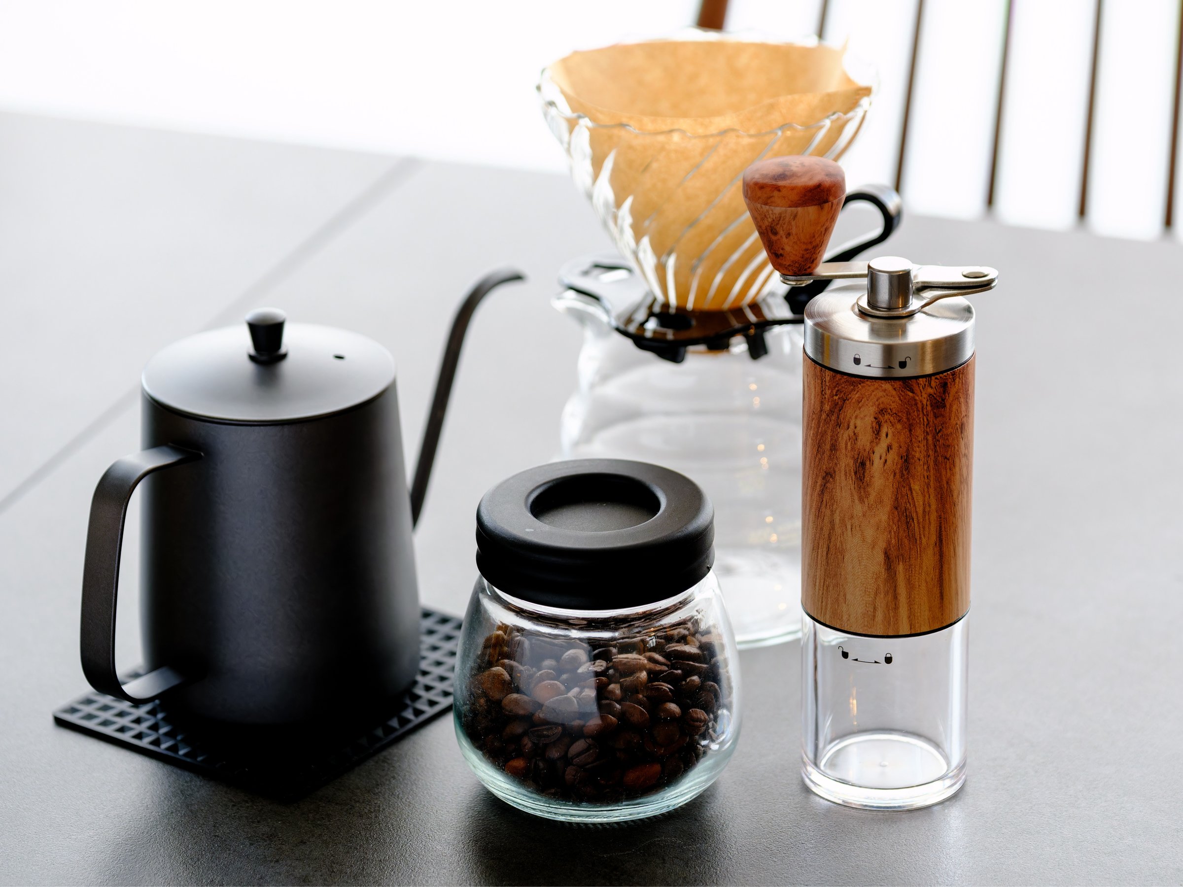 ӂɍLiFƁA҂Ă̈ty݉