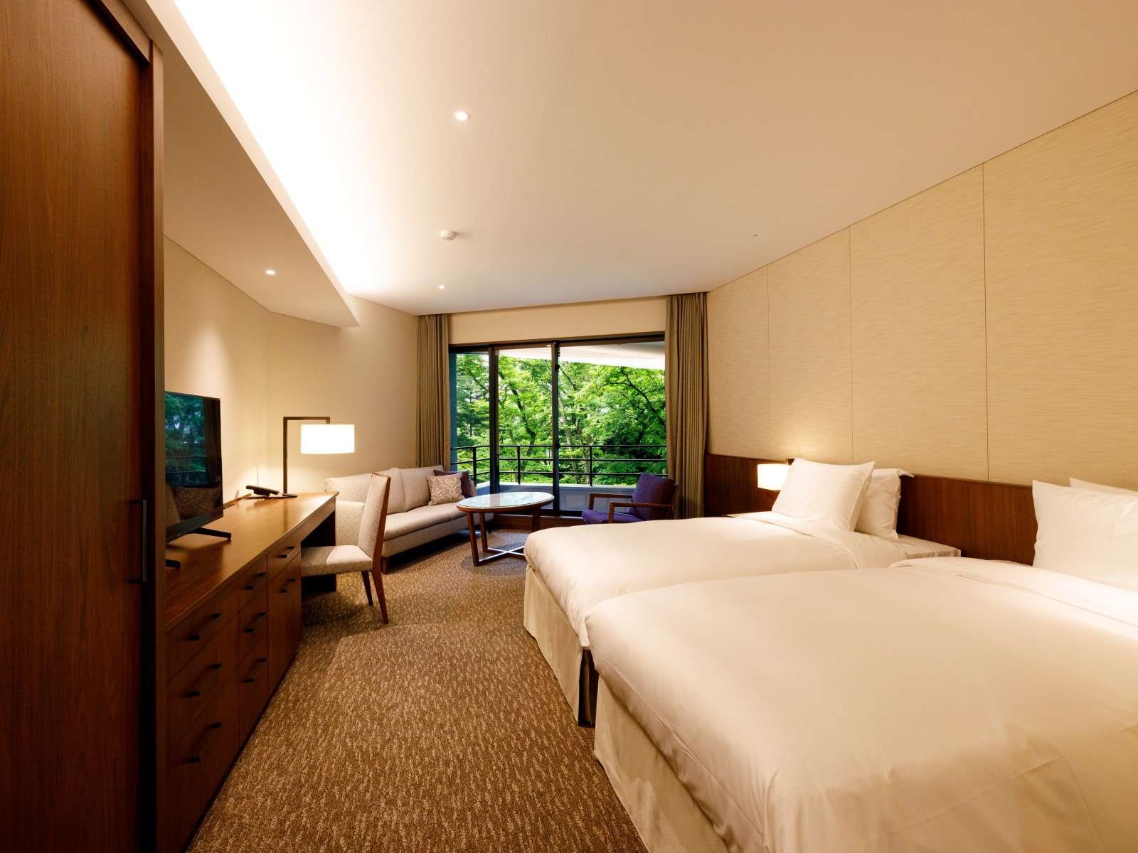 �f���b�N�X�c�C���i2�K�j�o���R�j�[�t