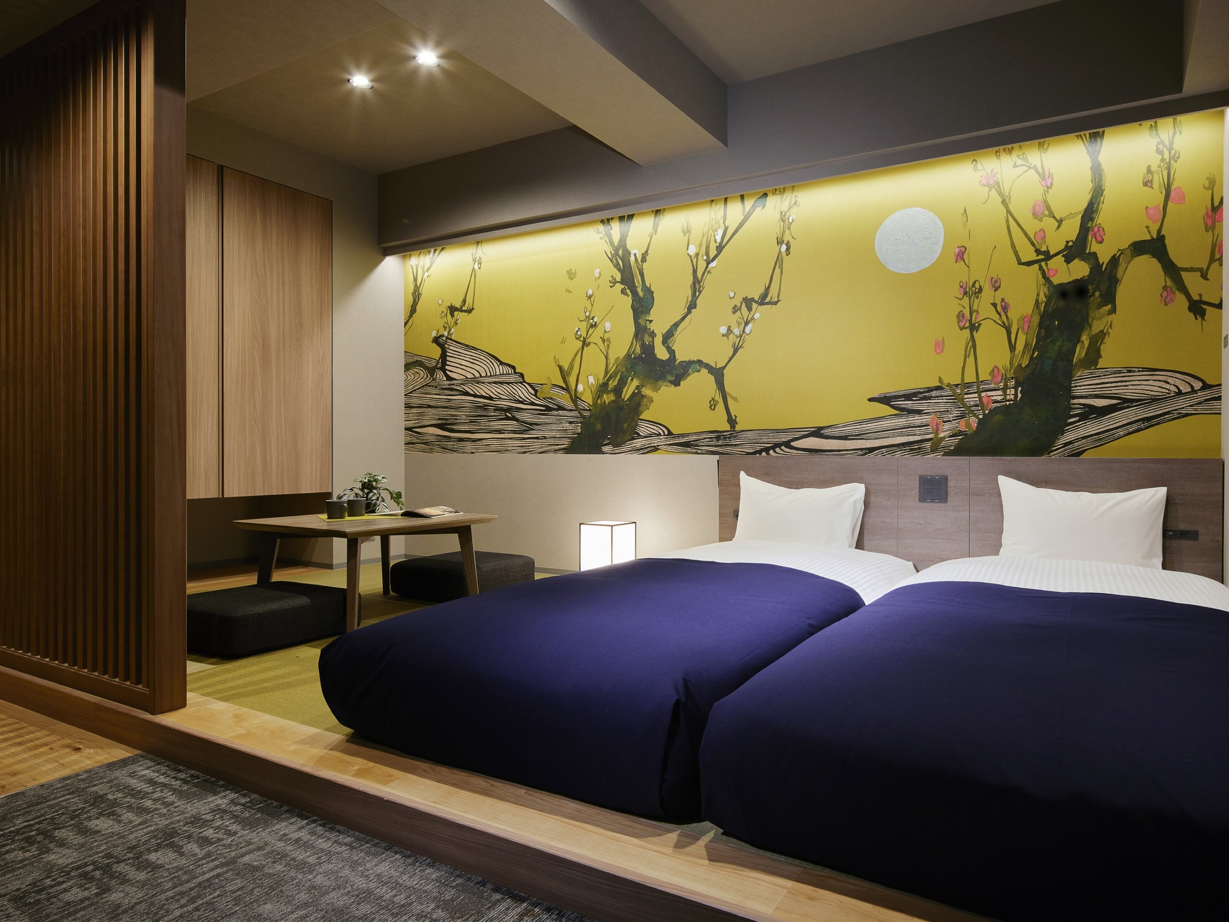 ���f���[�g4�x�b�h - �W���p�j�[�Y�X�^�C��