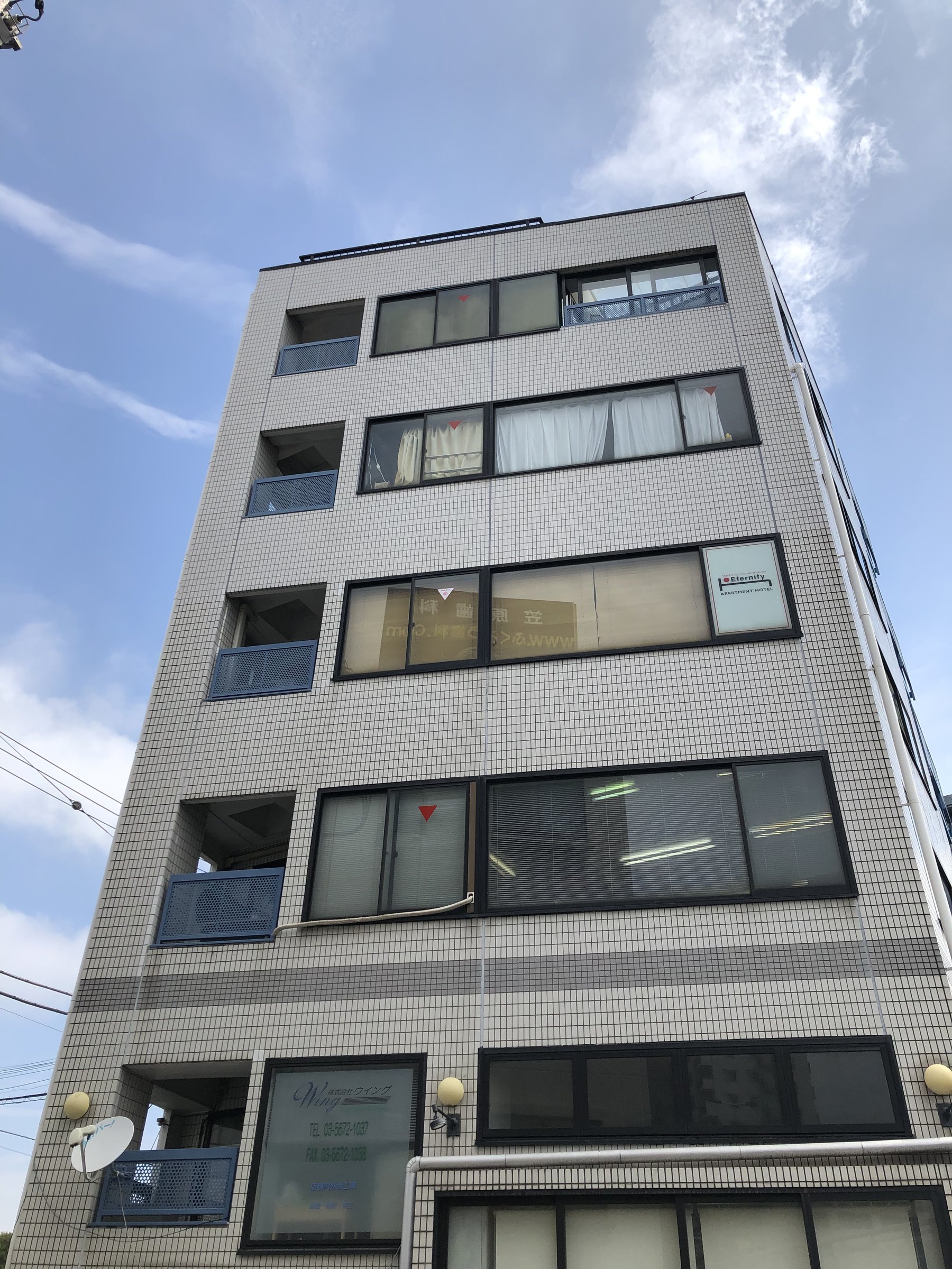 �����S�̂̊O��