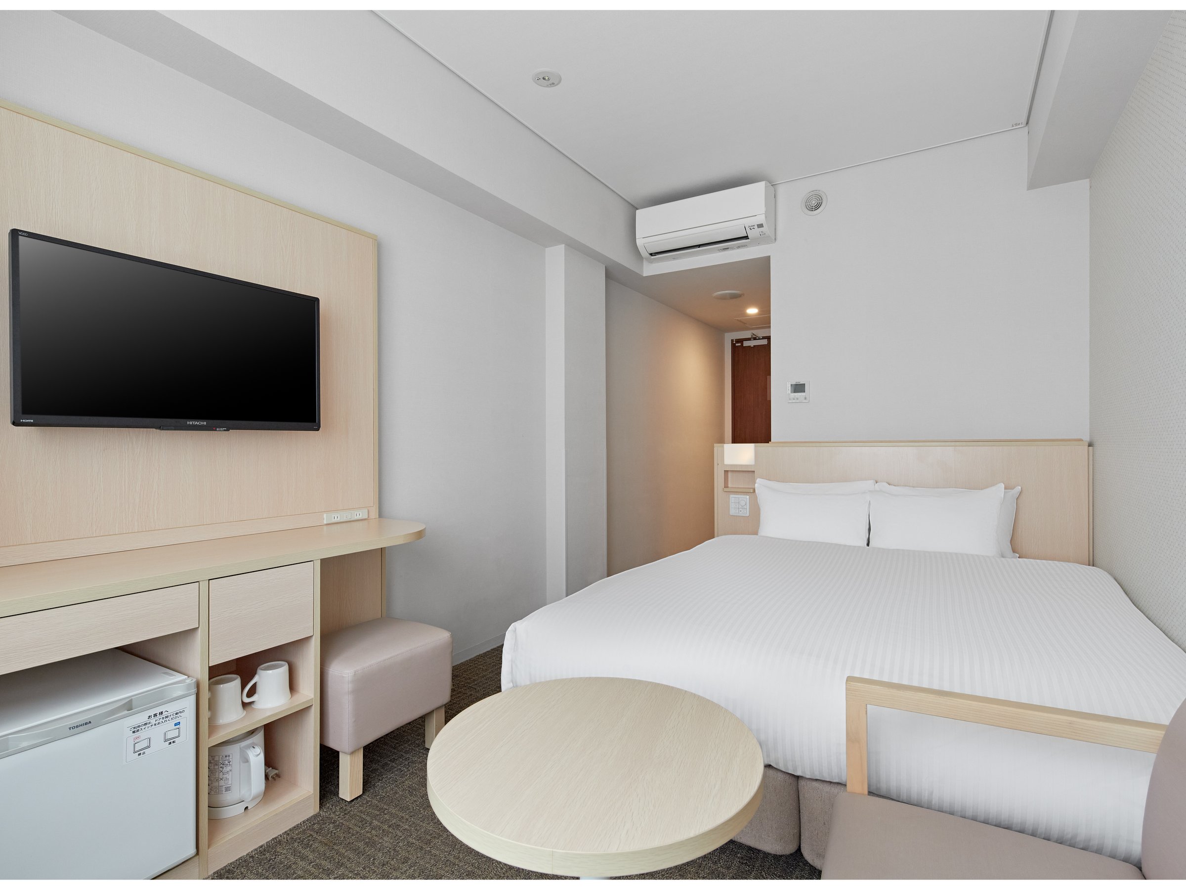 �R���t�H�[�g�_�u��