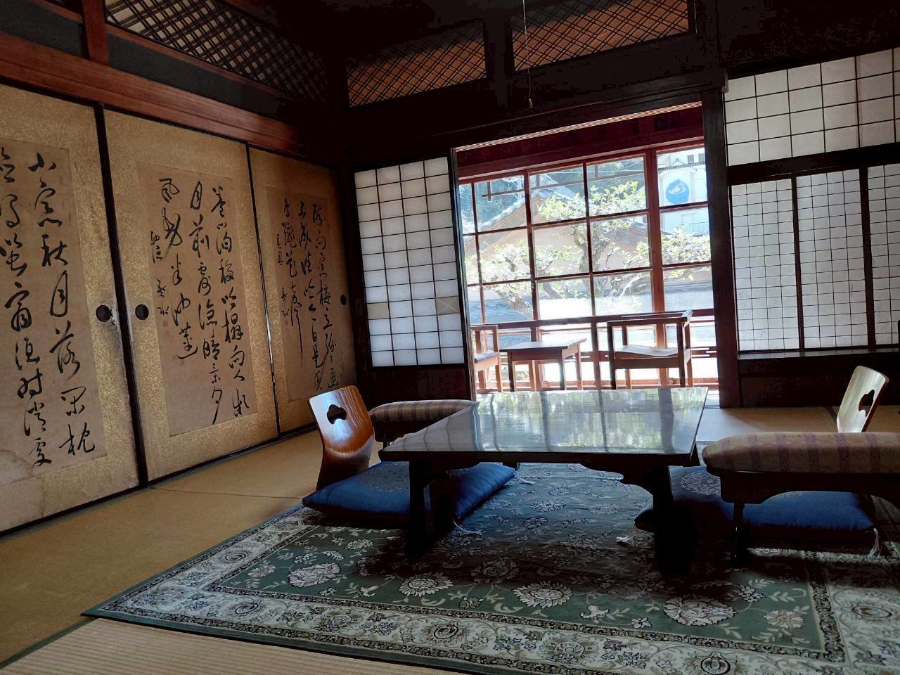 �䐬��̊ԁ^�P���P�g����ł�