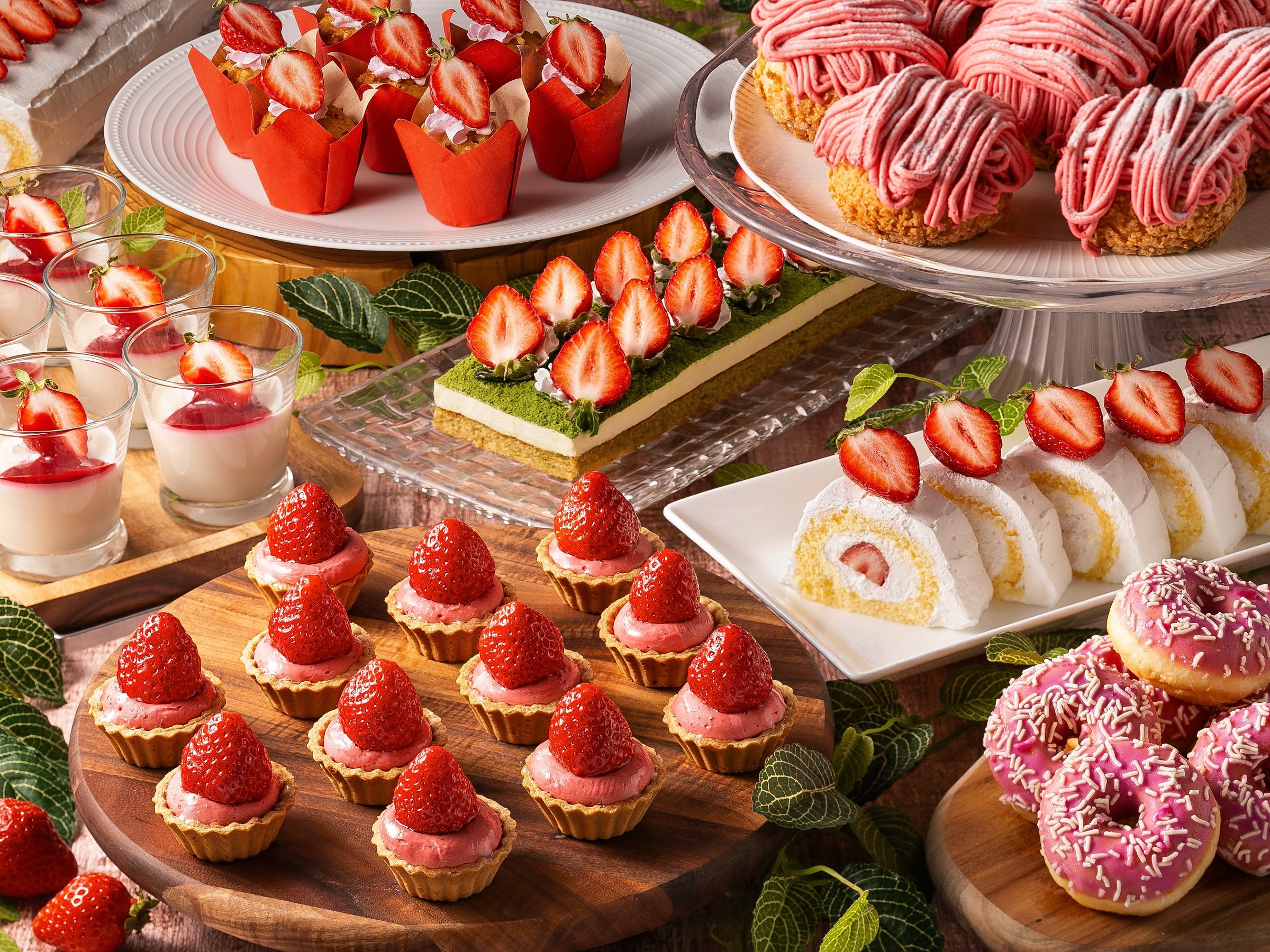 ��2/14�`4/30���[�H�r���b�t�F�ɂĂ������X�C�[�c�����y���݂��������܂��B