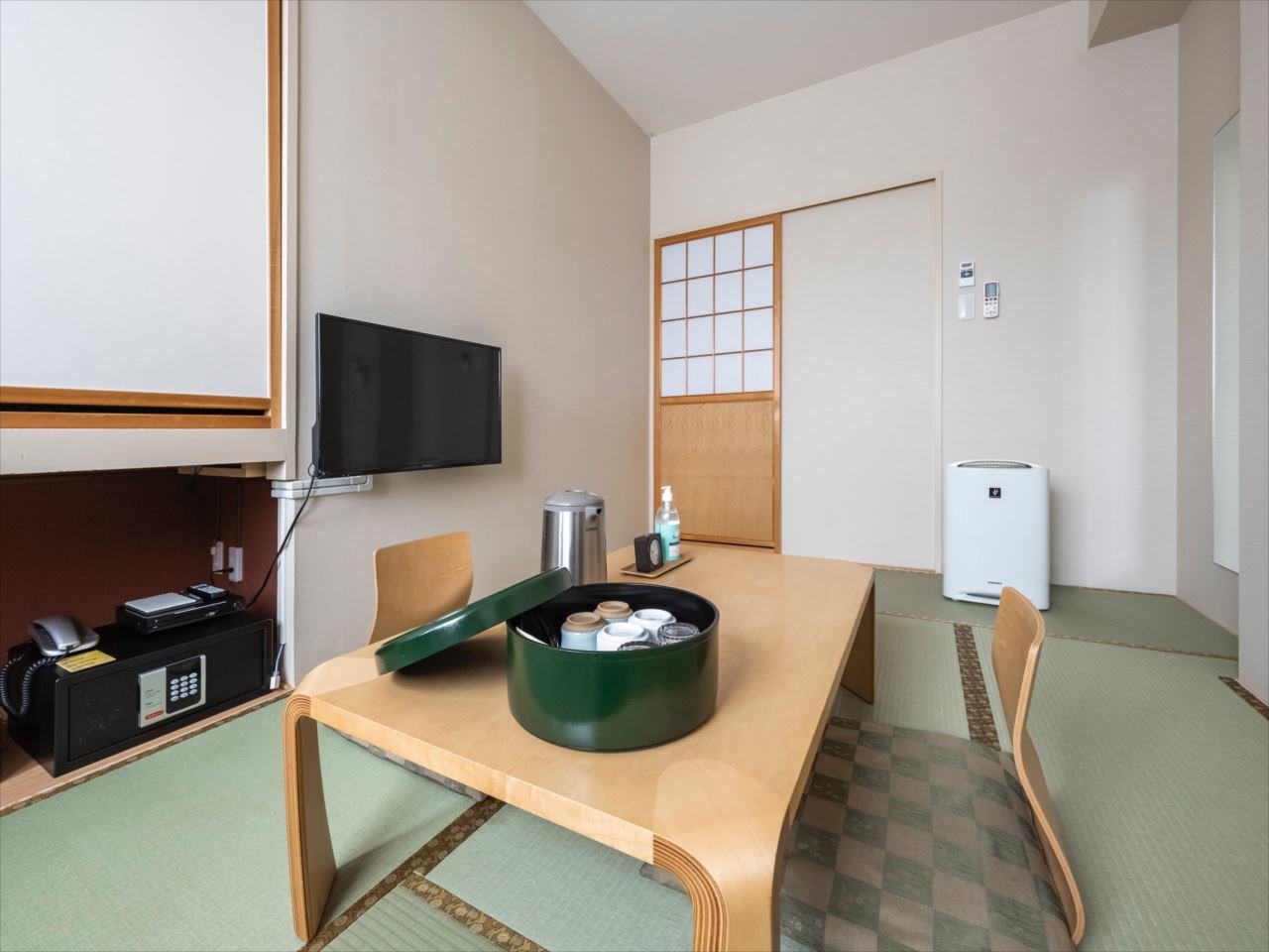 �a��7.5���B�����ōL�X������̂������ł����났�������B�g�C���E���ʑ�t�B