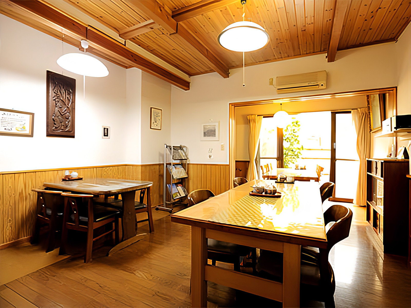 ���H���͂��H�����ɂāB�՗��Ȃǂ���܂���̂ŁA��b���e�݂܂���