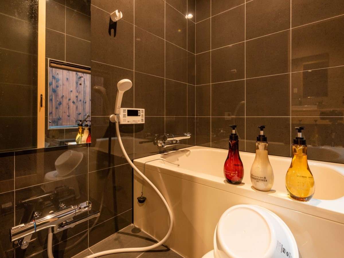 �����@�A���j�e�B���[��