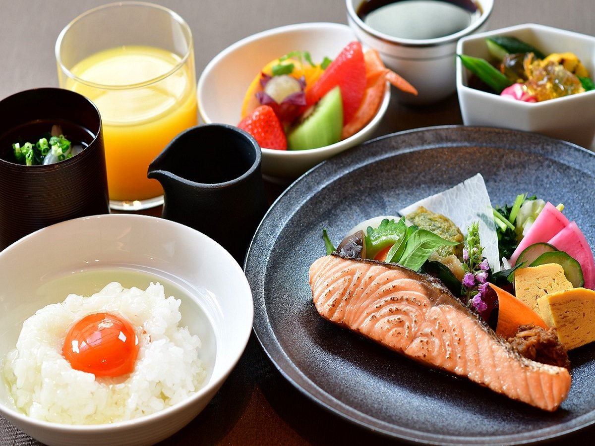 ���H�͘a�m���ꂼ��2��ނ̃��j���[���u���ŕύX���Ă��񋟁i�a�H�܂��͗m�H���炲�I���j