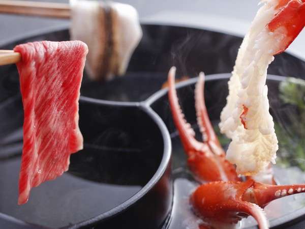 1度に3種の鍋が堪能できるトリプル鍋(例)