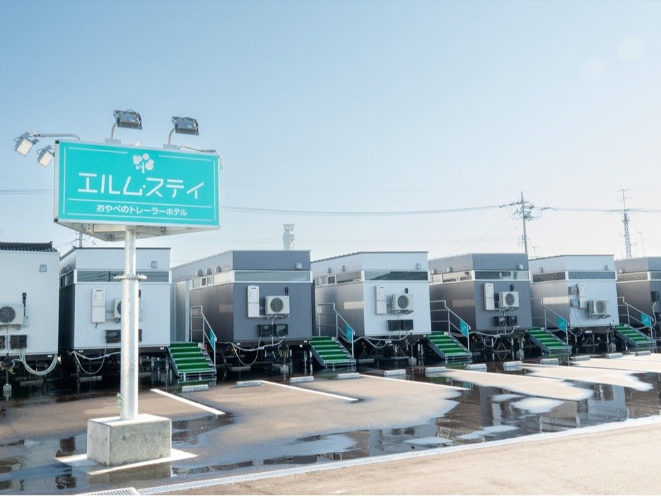 �q���O��