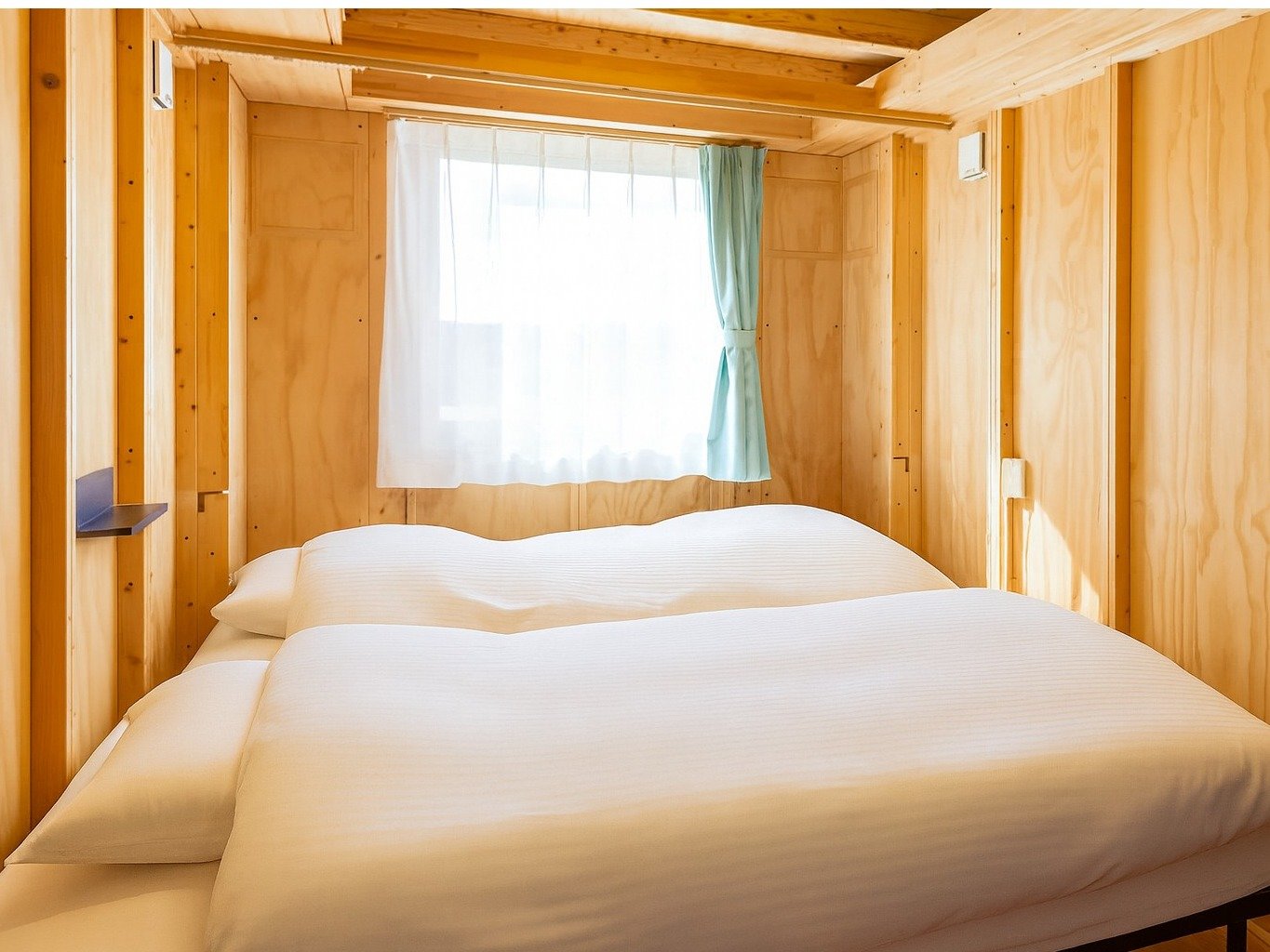 �y�c�C���z�S��NO,1�u�V�[���[�v�̃x�b�h