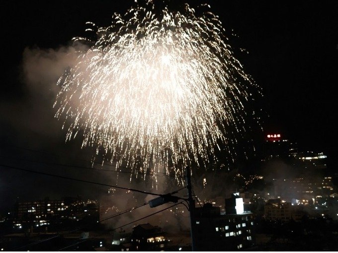 2024�N�̉ԉ΃~���[�W�J���Č������݂̂葑����B�e�����ʐ^�ł��B