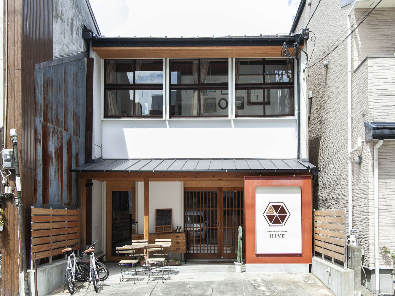 Fukuoka Guesthouse HIVEO
