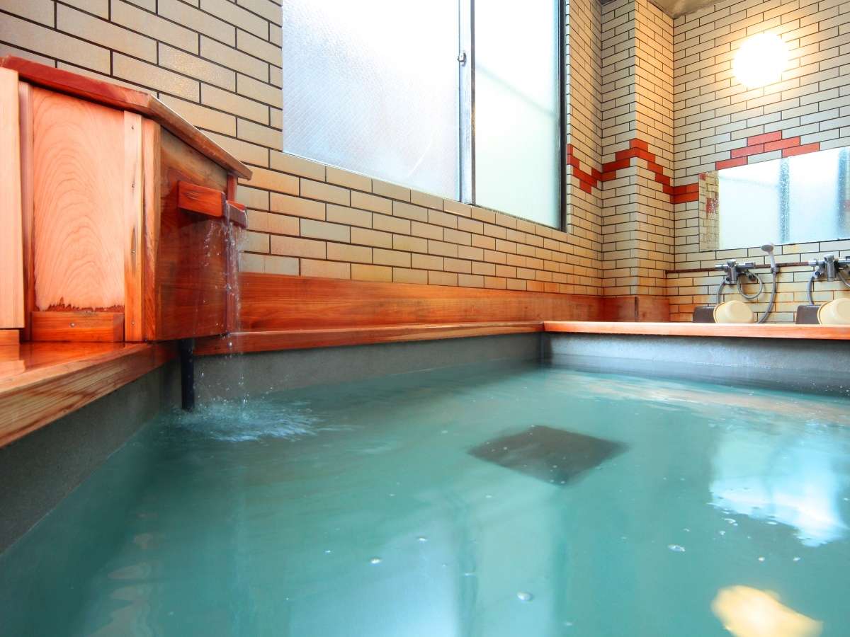 �a�̓��͞w���C�B�����m�u�����v�ŗN���������100�����������ł��񋟂��Ă���܂��B