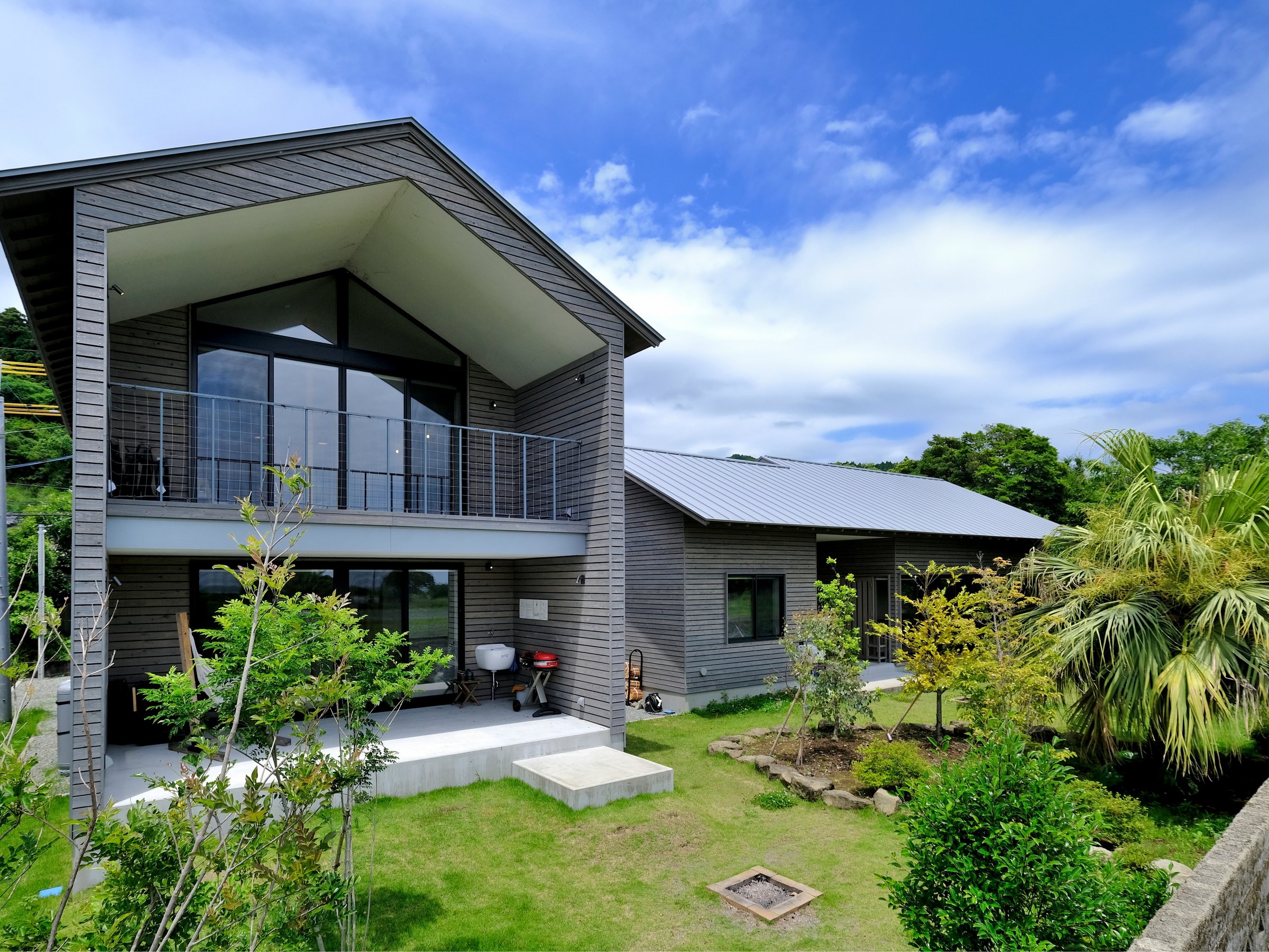 �قȂ�^�C�v�̕����A2���W�J