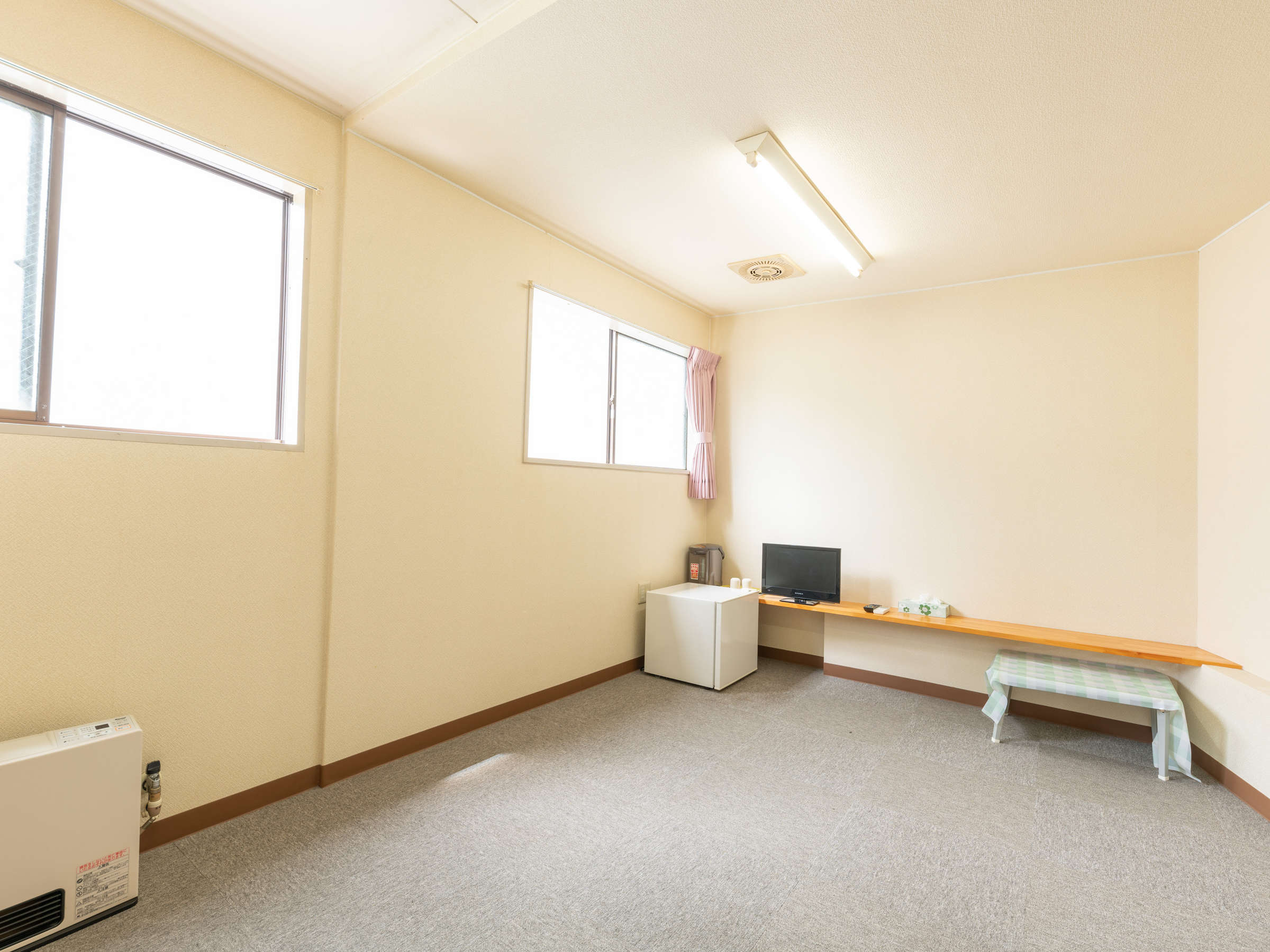 �a����l�����i�o�X�E�g�C�������j